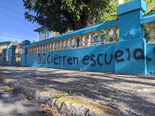 a2_crh_escuela_abandonada