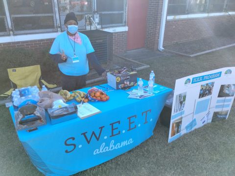 sweet-alabama-tablecloth